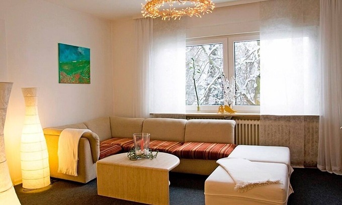 Rheda Apartment | Spacious Apartment for 5 in Rheda-Wiedenbrück - 10/10 Rated