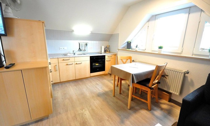Neuharlingersiel Apartment | Family-Friendly Wangerooge Apartment Near the Beach