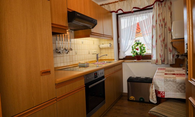 Oberau Apartment | Cozy Watzmann Apartment for 2-4 Guests - Rated 10/10