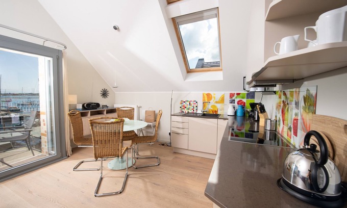 Heiligenhafen Apartment | Guest Rated 10/10: Family-Friendly Apartment in Heiligenhafen
