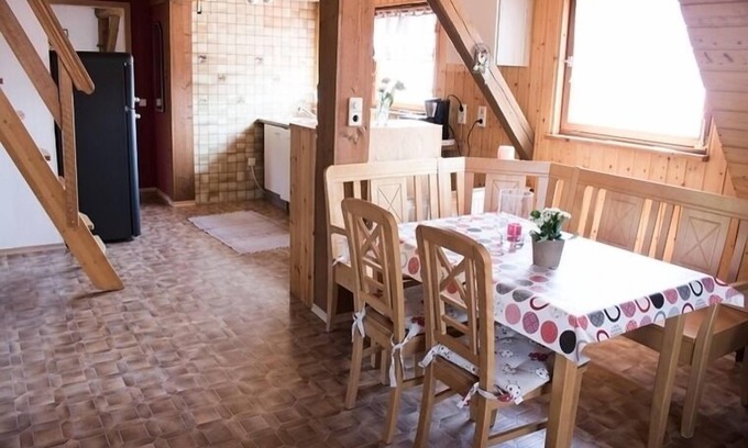 Leutershausen Apartment | Pet-Friendly Apartment for 6 in Leutershausen - 10/10 Rating