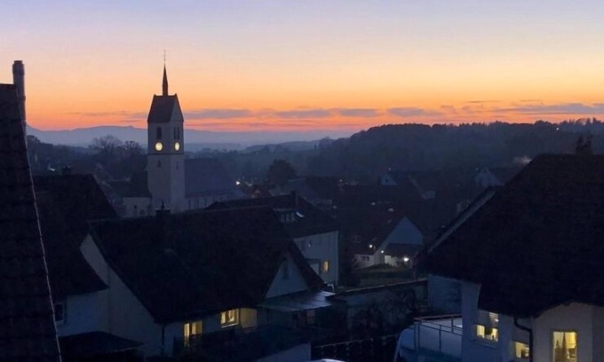 Waschenbeuren Apartment | Spacious 2-Bedroom Vacation Apartment for Family Getaways