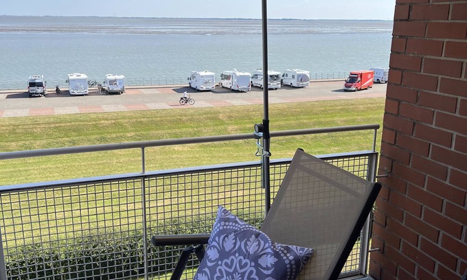 Innenhafen Apartment | Cozy Oceanfront Apartment for 4 Guests in Wilhelmshaven