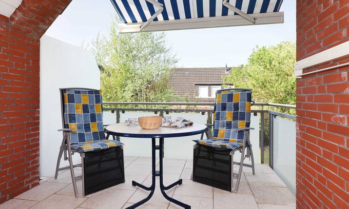 Bensersiel Apartment | Beachfront Retreat: House Ankerplatz - 10/10 Guest Rated