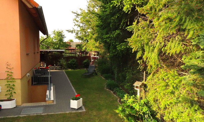 Garz Apartment | Ocean View Vacation Apartment Alona - Guest Rated 10/10