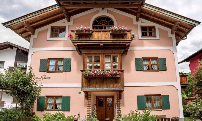 Kitzbuehel Apartment | Cozy Apartment for 4 Guests in Kitzbühel