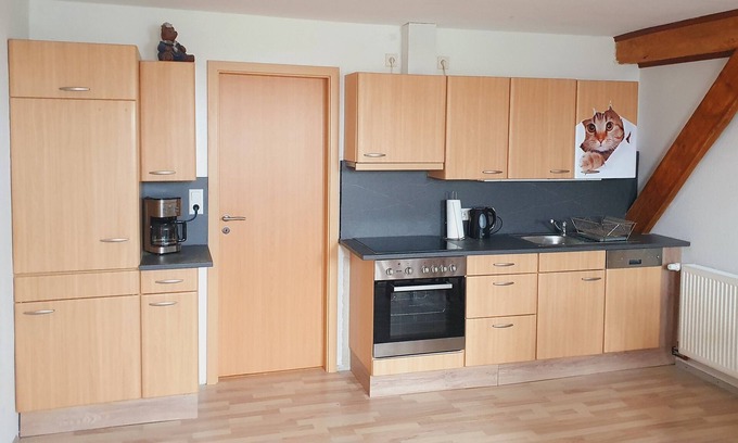 Eversmeer Apartment | Cozy Apartment for 3 with Kitchen in Eversmeer - Rated 8.8