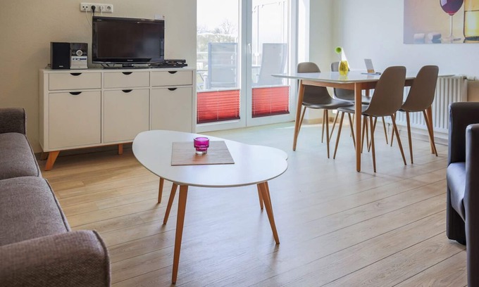Sahrensdorf Apartment | Oceanfront Apartment for 5 Guests Near Fehmarn Beach