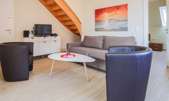Sahrensdorf Apartment | Cozy Apartment for 6 with Ocean View in Fehmarn