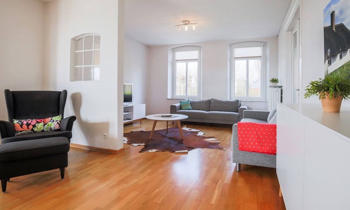 Sahrensdorf Apartment | Spacious Apartment for 10 with Ocean View in Fehmarn