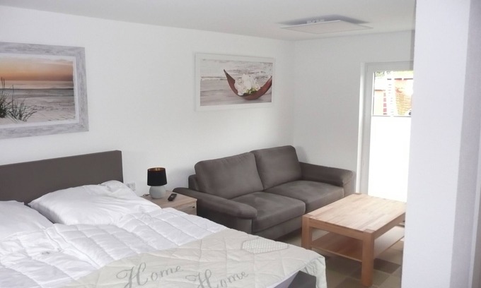 Brenkenhagen Apartment | Exceptional Oceanfront Apartment for 2 Guests in Grömitz