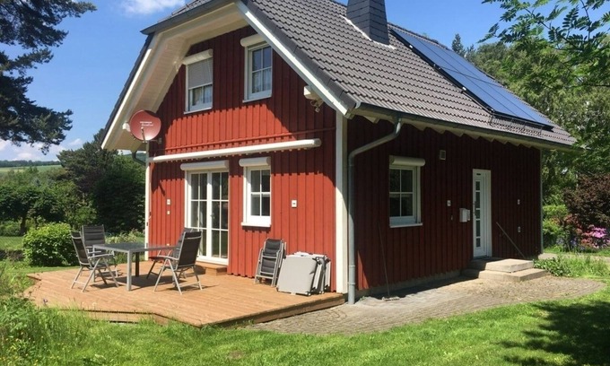 Hilders Apartment | Vacation apartment/apartment for 6 guests with 95m² in Hilders (269160)