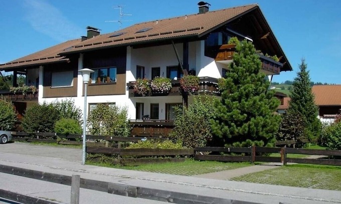 Wertach Apartment | Exceptional 4-Person Apartment with Spa in Wertach