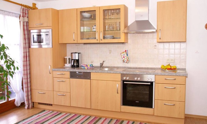 Bobing Apartment | Cozy Apartment for 5 Guests with Spa in Böbing