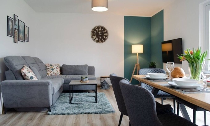 Barssel Apartment | Top-Rated Oceanfront Apartment for 6 Guests in Barßel