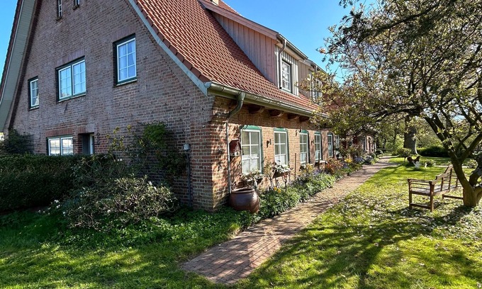 Engelau Apartment | Cozy Oceanfront Apartment for 4 Guests in Giekau