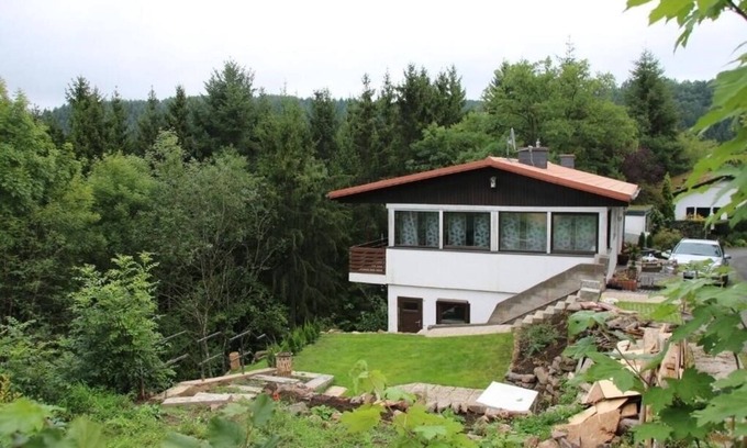 Schutz Apartment | Spacious Apartment for 4 Guests in Schutz with Kitchen