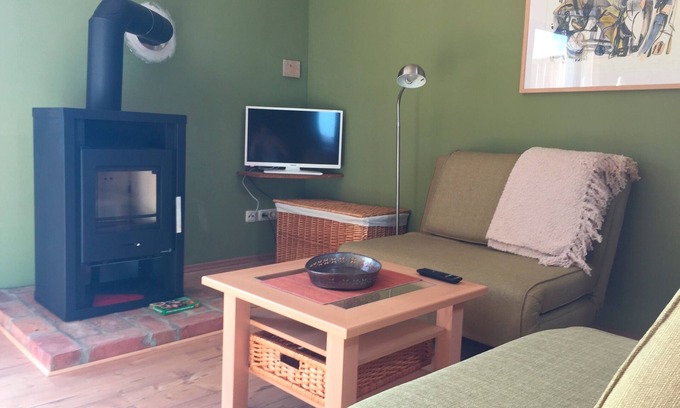 Lohme Apartment | Cozy Apartment for 3 with Ocean View in Hagen - Rated 9.4