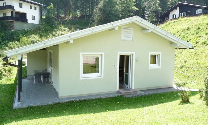 Bad Kleinkirchheim Apartment | Top-Rated Apartment for 4 with Ocean View in Bach