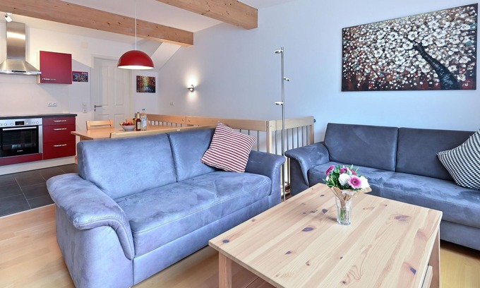 Steinach Apartment | Pet-Friendly Retreat at Chalet am Breitenberg 9 - Rated 9.4