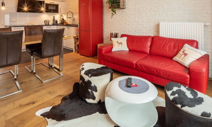 Steinach Apartment | Discover Chalet am Breitenberg 8: Family-Friendly Retreat