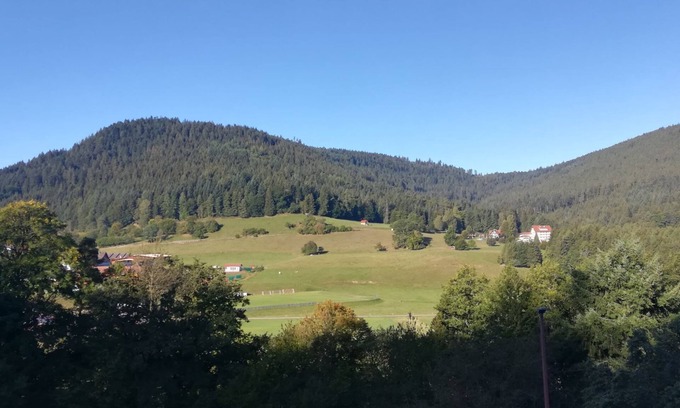 Klosterreichenbach Apartment | Serene Vacation Apartment Murgtal-Panorama in Black Forest
