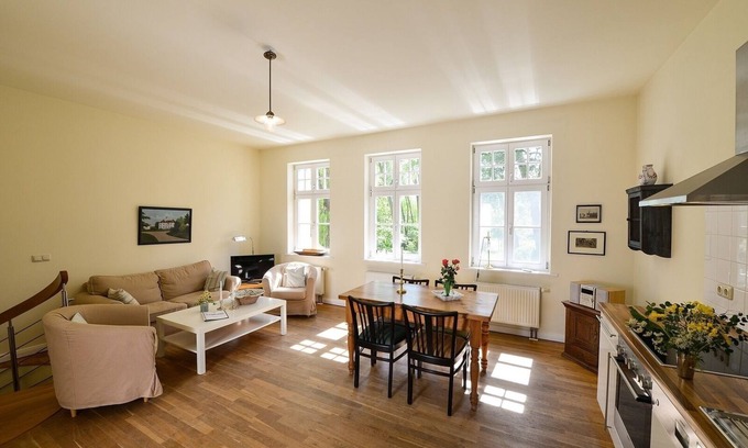 Grubnow Apartment | Relaxing Apartment for 4 Guests with Ocean View in Neuenkirchen