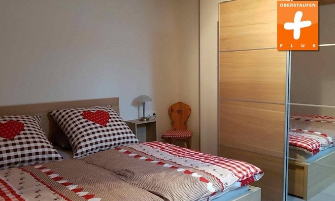 Steibis Apartment | Spacious 5-Person Apartment with Spa in Oberstaufen