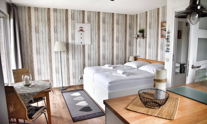 Ueckermuende Apartment | Cozy Oceanfront Apartment for 2 in Ueckermünde