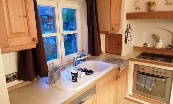 Teisendorf House | Ideal Vacation Apartment for 4 with Terrace - 10/10 Rated