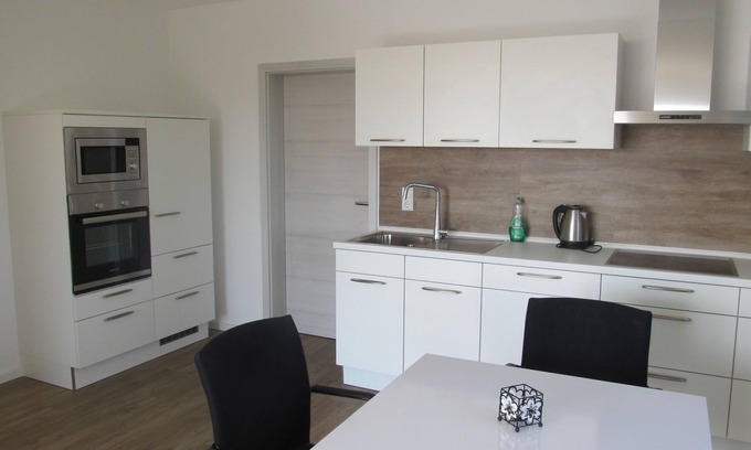 Ravensburg Apartment | Cozy Gänseblümchen Apartment with Spa & Breakfast Included