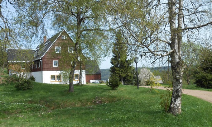 Schellerhau Apartment | Peaceful Vacation Apartment Haus Pentacon in Nature
