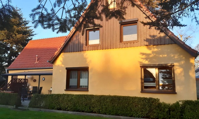 Born auf dem Darss Condo | Tranquil Vacation Apartment with Ocean View for Two