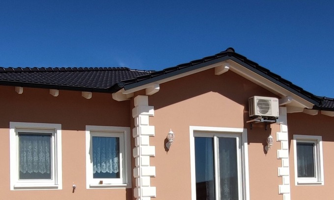 Haarbach Apartment | Cozy Vacation Apartment Near Golf Courses in Bavaria