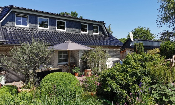 Kuesten Apartment | Relax and Unwind at "Sonnengarten" - Rated 9.6/10!