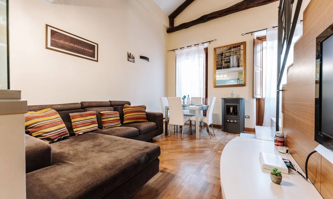Cagliari Apartment | Oceanfront Suite Villanova: Wi-Fi, A/C & Balcony Retreat