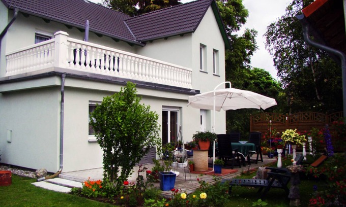 Karlshagen Apartment | Guest Rated 10/10: Family-Friendly Urlaubsidyll Holiday Apartment