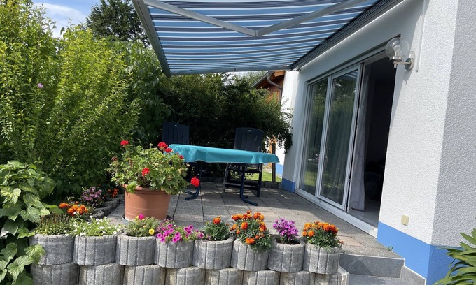 Ueberlingen Apartment | Cozy Vacation Apartment Waibel with Kitchen & Terrace