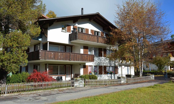 Adelboden Apartment | Bright 3 Bedroom Apartment with Sunny Terrace for Families