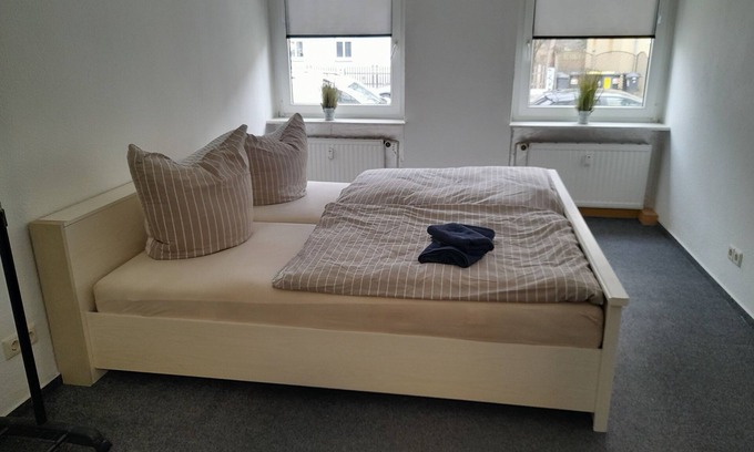 Zwickau Apartment | Vacation apartment with 2 bedrooms near the August Horch Museum
