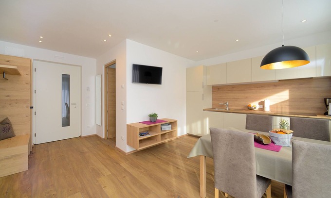 Perca House | Prime Vacation Apartments in Pustertal Valley with Ocean Views