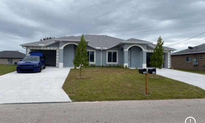Lehigh Acres Apartment | Family-Friendly Duplex with Pet Amenities Near Ft. Myers