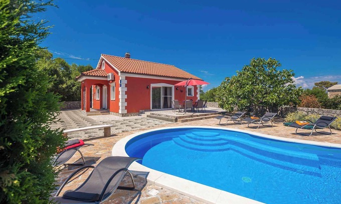 Sveti Vid Dobrinjski Villa | Guest Rated 10/10: Villa Carlo Vacation Cottage