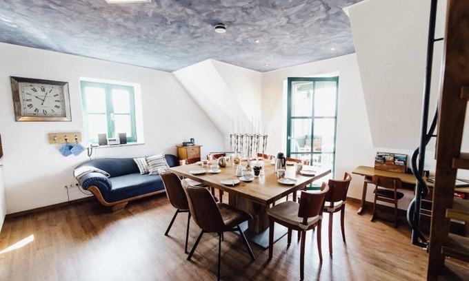 Schwarzach b. Nabburg Apartment | Relax in Apartment "Sternenhimmel" with Balcony & Spa
