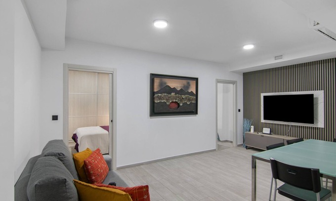 Las Palmas de Gran Canaria Apartment | Vacation 'Cerca De La Playa' with Wi-Fi and Air Conditioning