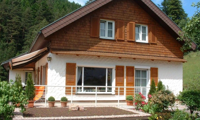 Baiersbronn Apartment | Idyllic Vacation Home Schenk Wohlfühl Fe-Wo with Ocean View