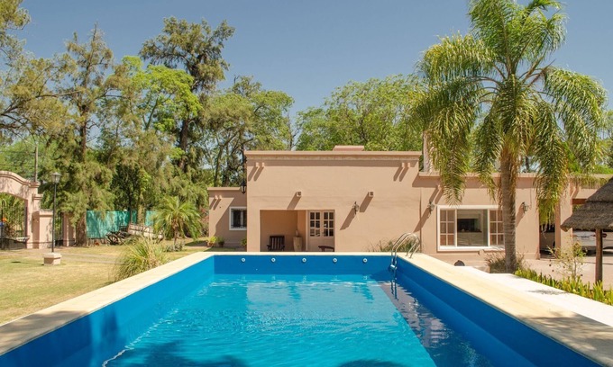 Santiago del Estero House | Vacation House with Pool and Recreational Space