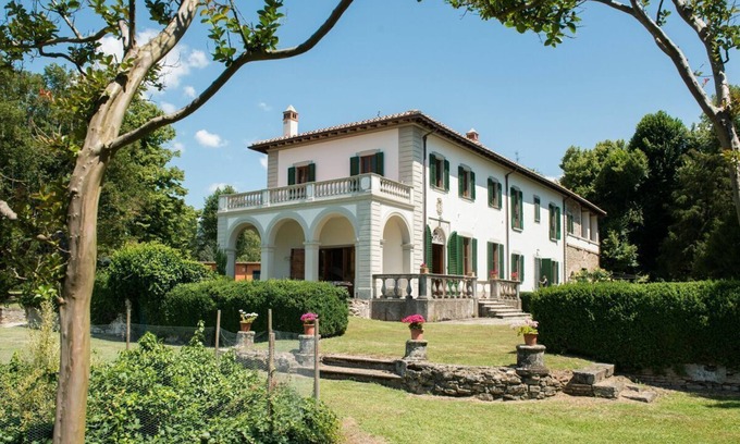 Vicchio Villa | Idyllic Villa Retreat with Pool Near Florence, Tuscany
