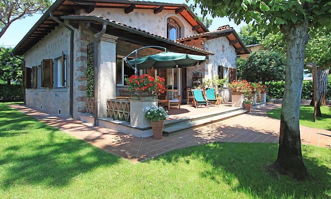 Forte dei Marmi House | Oceanfront Escape at Andrea by Interhome: Spa & Hot Tub
