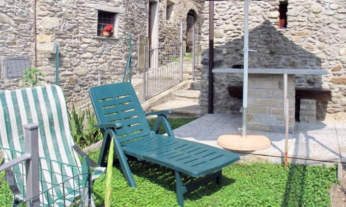 Vignola House | Vacation home Adele in Cremia - 4 persons, 1 bedrooms